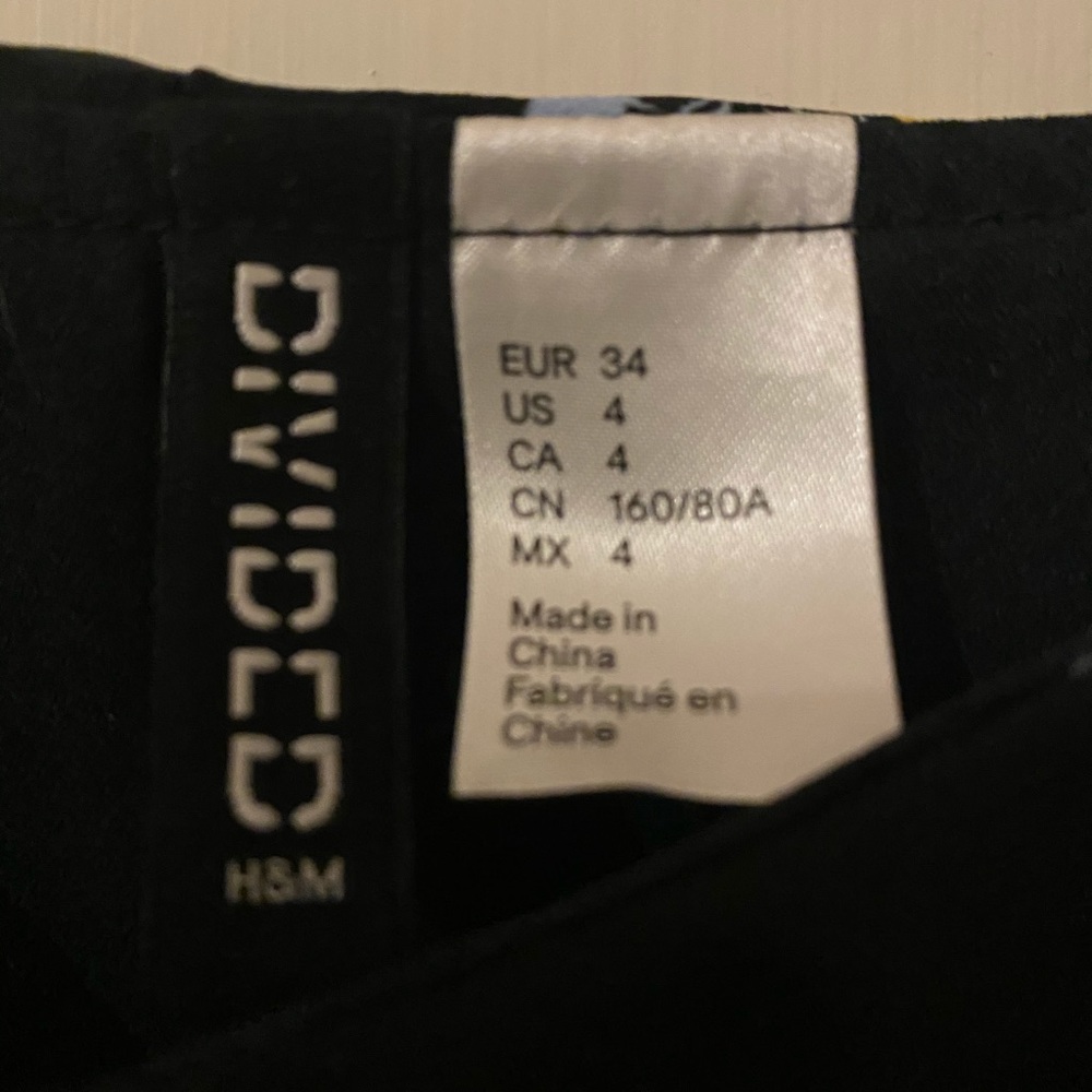 Top - Picture 3 of 3